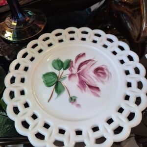 Floral Design Decorative Plate